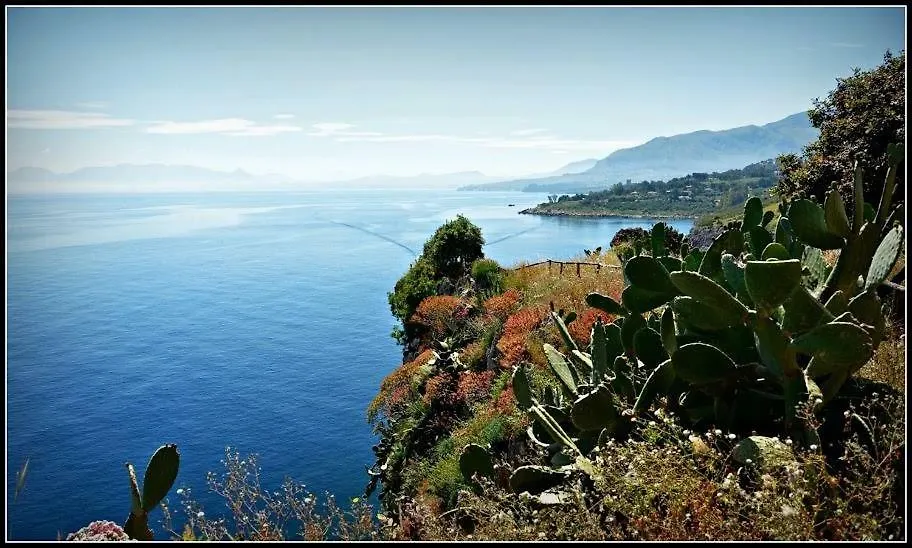 Grace'S Place Scopello  Italien